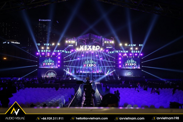 An impressive stage is so crucial to the success of the event